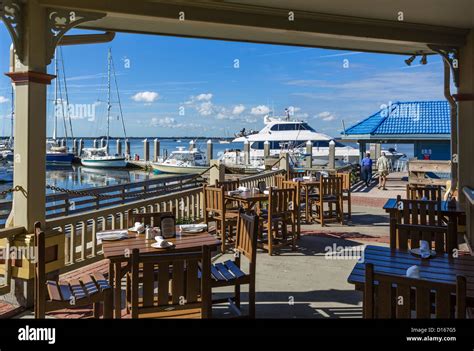 restaurants in fernandina beach on the water